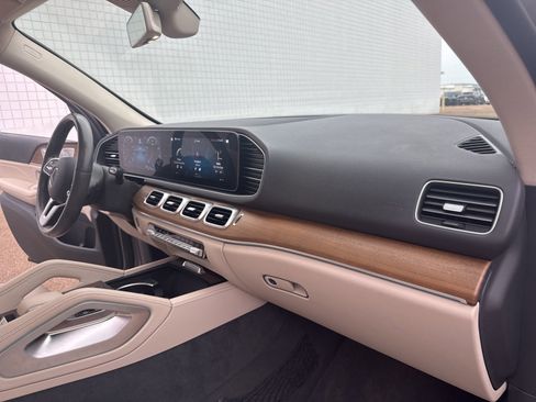 Used 2020 Mercedes-Benz GLE 350 image 22