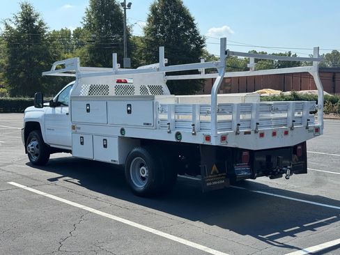 Used 2016 Chevrolet Silverado 3500 W/T image 8