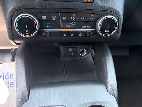 Used 2024 Ford Escape Active AWD/4WD image 16