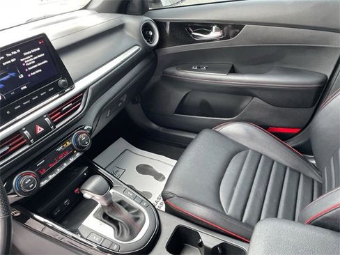 Used 2023 Kia Forte GT w/ GT2 Package image 16