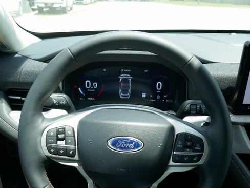 New 2025 Ford Explorer Active w/ Active Comfort Package image 20