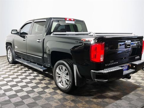 Used 2018 Chevrolet Silverado 1500 High Country image 6