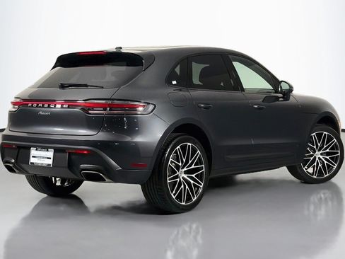 Used 2024 Porsche Macan AWD/4WD image 12