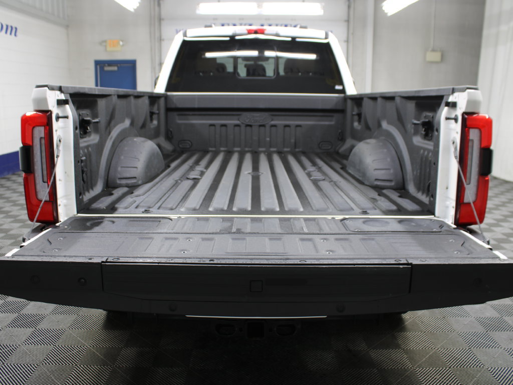 Used 2023 Ford F250 Platinum AWD/4WD image 50