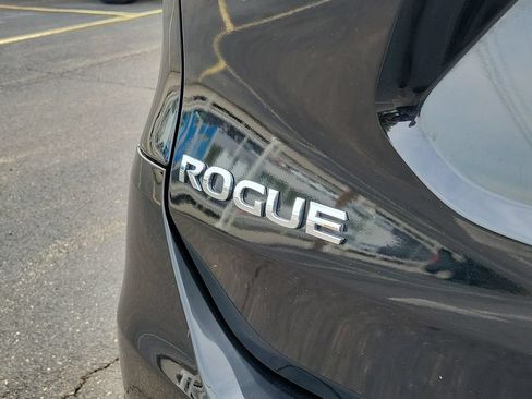 Used 2016 Nissan Rogue AWD image 8