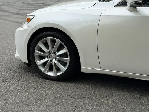 Used 2016 Lexus IS 300 AWD image 10