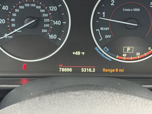 Used 2017 BMW 330i Gran Turismo xDrive image 25