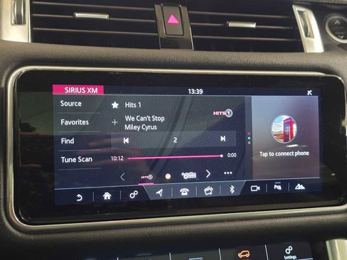 Used 2021 Land Rover Range Rover Sport SE image 32