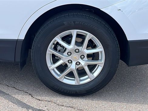 Certified 2024 Chevrolet Equinox LT image 5