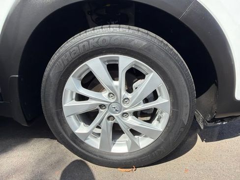 Used 2021 Hyundai Tucson Value w/ Cargo Package FWD image 12
