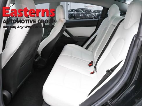 Used 2018 Tesla Model 3 Long Range AWD/4WD image 15