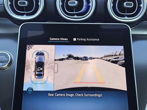 Used 2025 Mercedes-Benz C 300 Sedan image 18