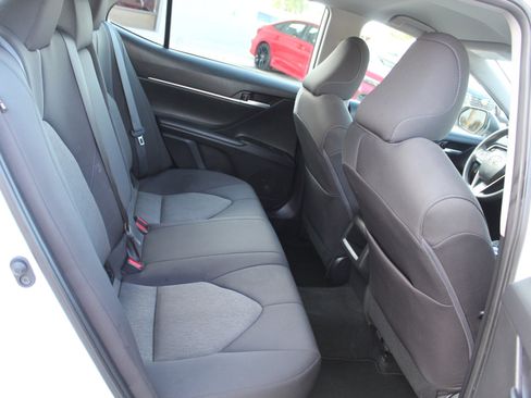 Used 2024 Toyota Camry LE image 18