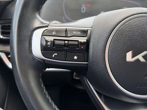 Used 2023 Kia Sportage EX FWD image 23