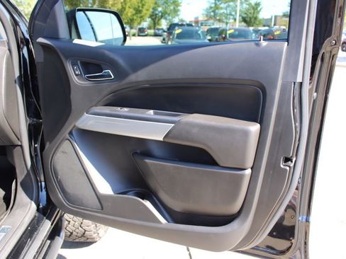 Used 2020 Chevrolet Colorado ZR2 image 20