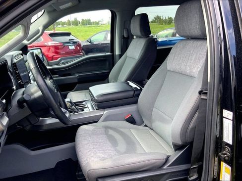 Used 2023 Ford F150 Lightning XLT w/ Equipment Group 312A High AWD/4WD image 8