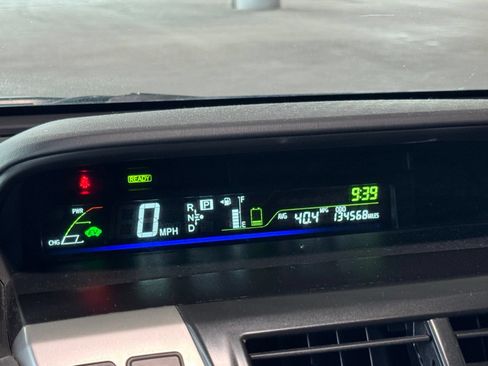 Used 2014 Toyota Prius V Three FWD image 20
