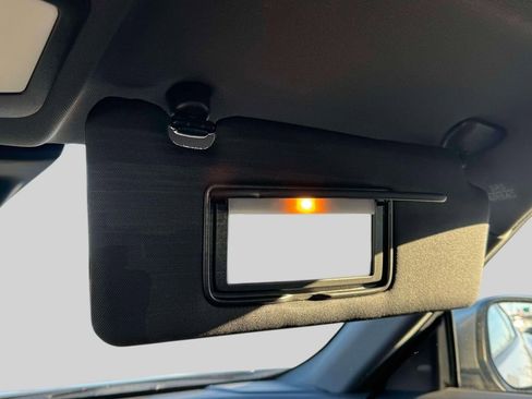 Certified 2025 Nissan Z Sport w/ Floor Mat Package image 31