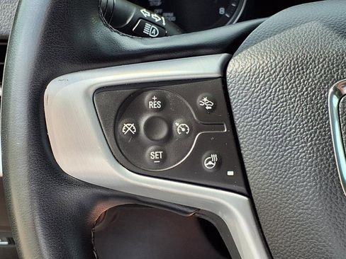 Used 2023 GMC Terrain SLT w/ Elevation Edition image 17