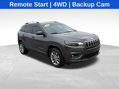 Used 2019 Jeep Cherokee Latitude Plus w/ Comfort/Convenience Group