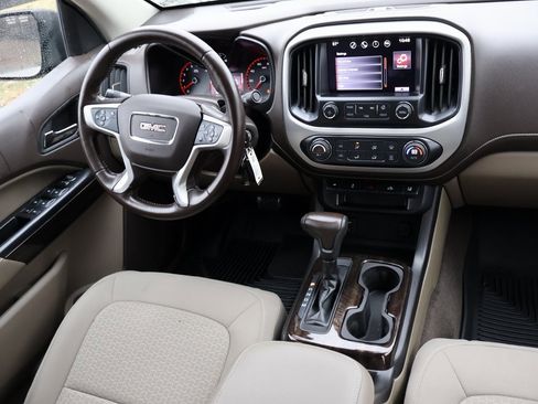 Used 2016 GMC Canyon SLE w/ SLE Convenience Package image 17