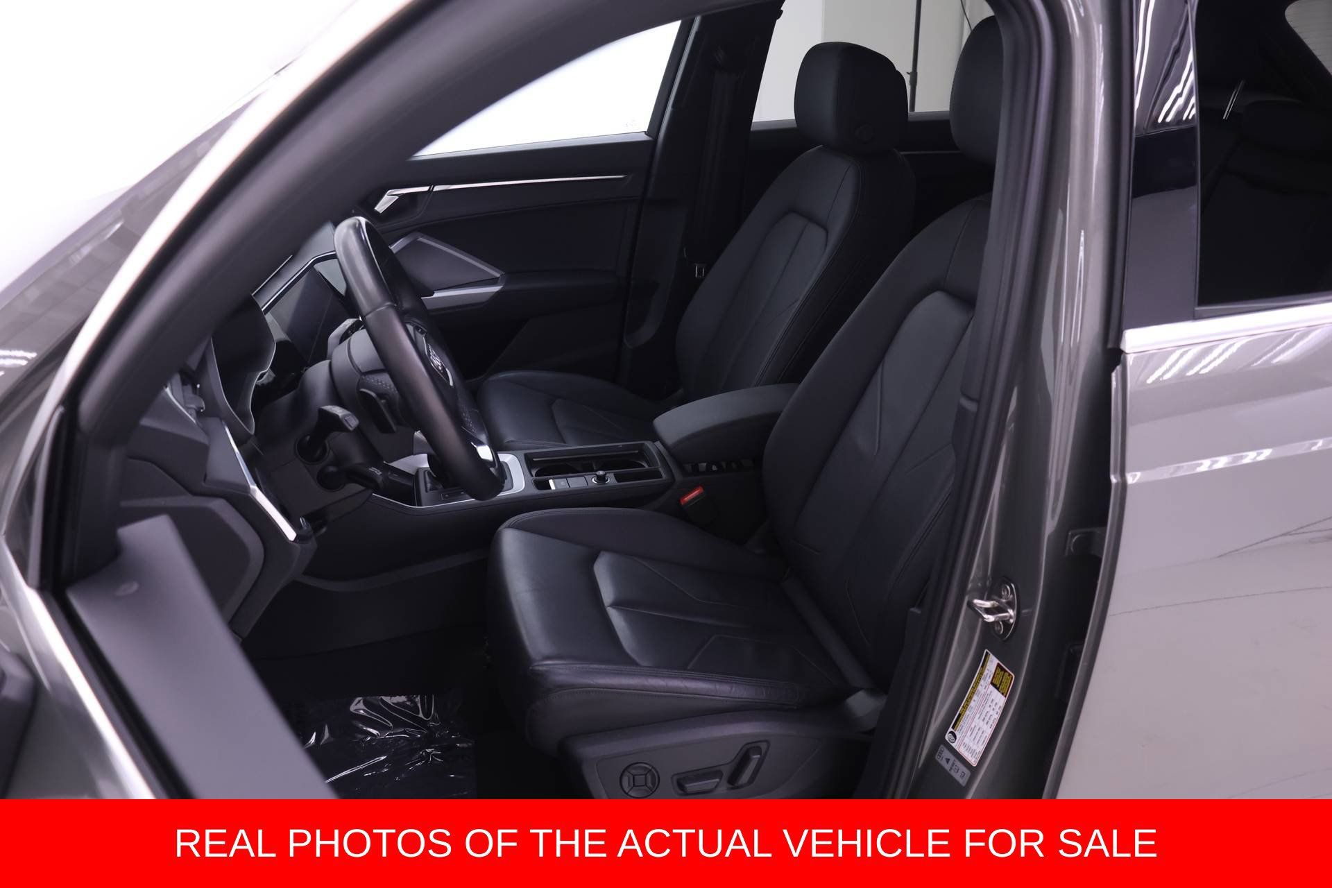 Used 2022 Audi Q3 2.0T Premium AWD/4WD image 4