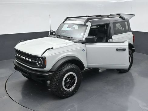 Certified 2021 Ford Bronco Black Diamond w/ Sasquatch Package AWD/4WD image 55