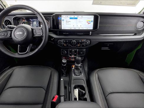 New 2025 Jeep Wrangler Unlimited Rubicon 392 image 5