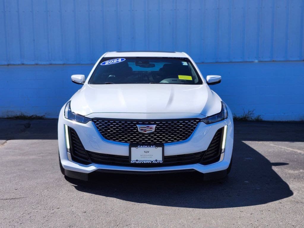 Used 2024 Cadillac CT5 Luxury w/ Sun And Sound Package AWD/4WD image 8