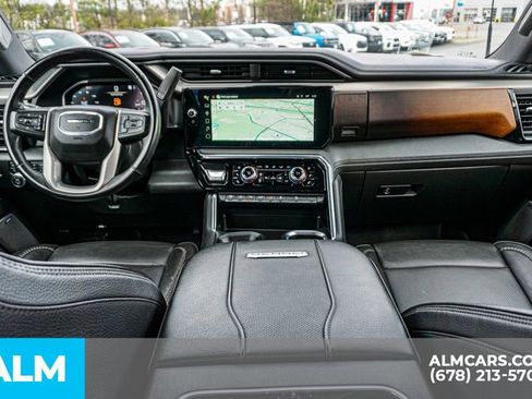 Used 2024 GMC Sierra 2500 Denali w/ Denali Reserve Package image 25