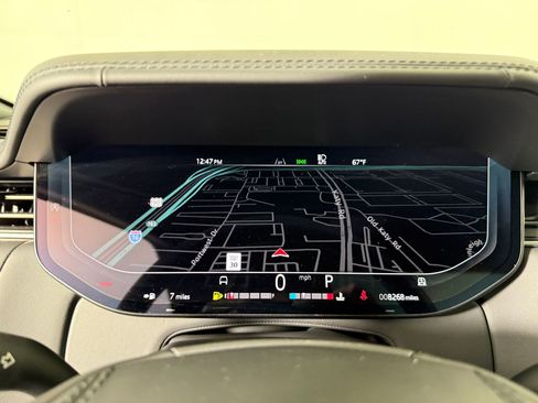 Used 2024 Land Rover Range Rover SV image 21