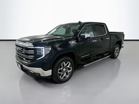 Certified 2024 GMC Sierra 1500 SLT w/ SLT Convenience Package AWD/4WD image 3