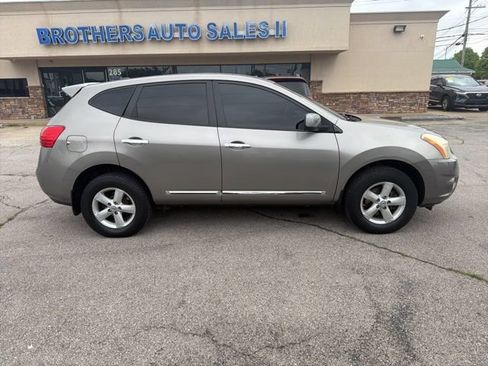 Used 2013 Nissan Rogue S w/ Special Edition Pkg AWD/4WD image 6