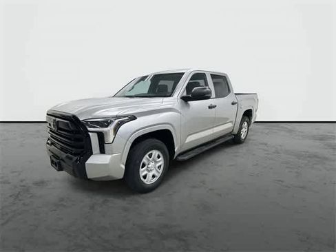 Used 2023 Toyota Tundra SR w/ SR Tow Package image 8