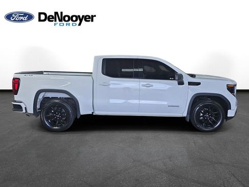 Used 2024 GMC Sierra 1500 Elevation AWD/4WD image 7