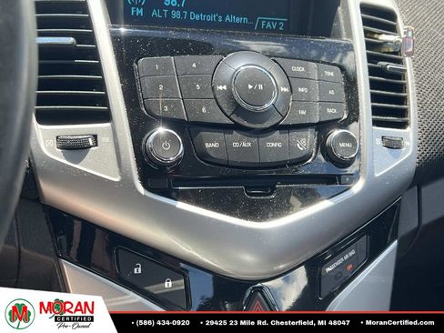 Used 2011 Chevrolet Cruze LT FWD image 21