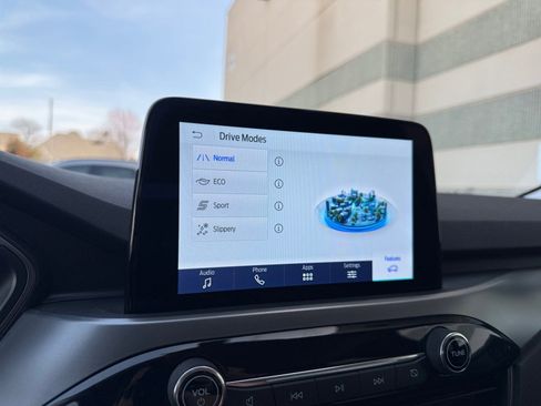 Used 2024 Ford Escape Active image 24