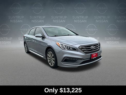 Used 2017 Hyundai Sonata Limited FWD image 4