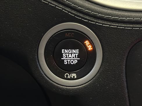 Used 2022 Dodge Charger SXT w/ Plus Group image 22