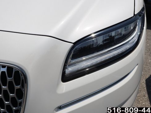 Used 2022 Lincoln Nautilus Reserve AWD/4WD image 8