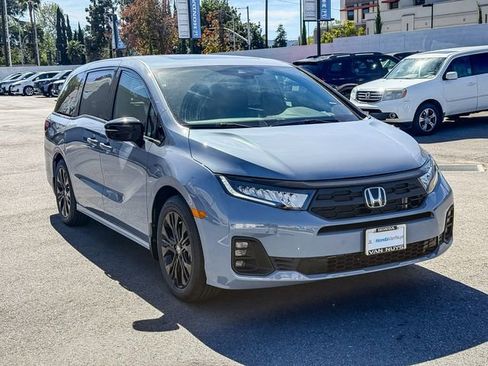 New 2026 Honda Odyssey Sport-L image 3