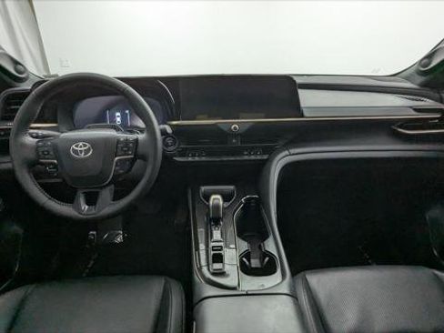 Used 2024 Toyota Crown Platinum AWD/4WD image 26