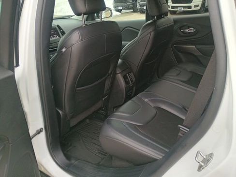 Used 2020 Jeep Cherokee Latitude Plus FWD image 20