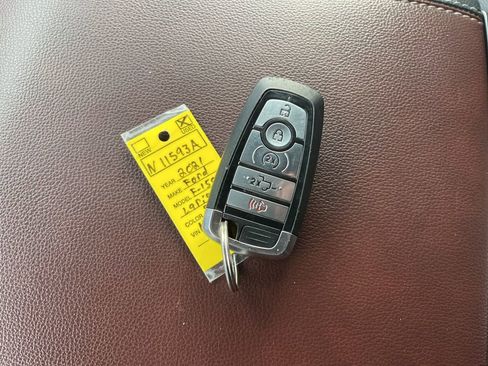 Used 2021 Ford F150 Lariat w/ Equipment Group 502A High image 24