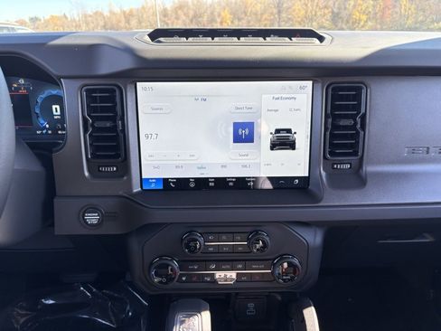 New 2025 Ford Bronco Badlands image 37