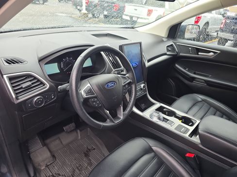 Used 2022 Ford Edge SEL w/ Convenience Package image 10