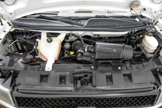 Used 2018 Chevrolet Express 2500 LT w/ LT Preferred Equipment Group RWD image 40