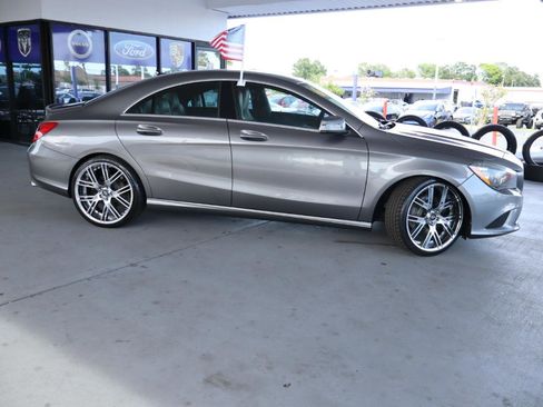 Used 2016 Mercedes-Benz CLA 250 image 6