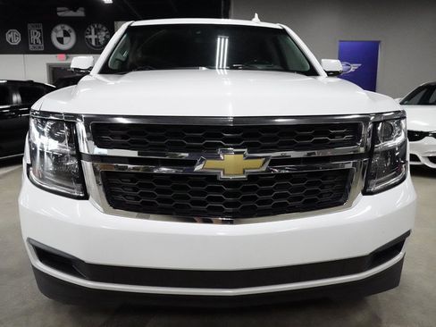 Used 2020 Chevrolet Suburban LT AWD/4WD image 8