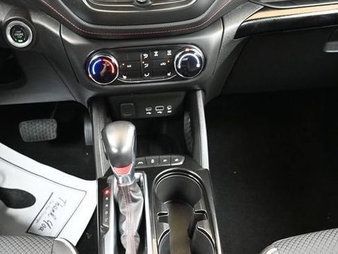 Used 2021 Chevrolet TrailBlazer RS FWD image 27